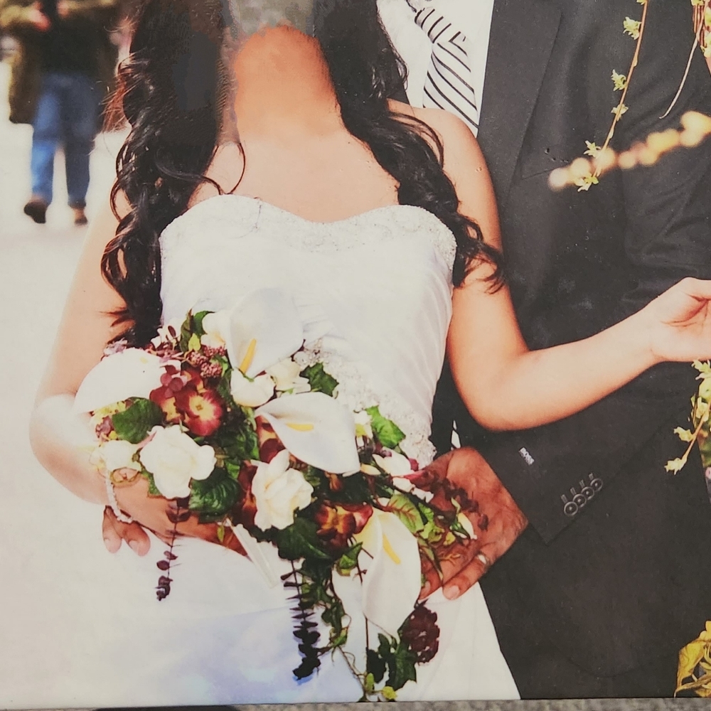 Wedding dress